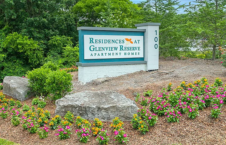 Residences at Glenview Reserve Apartment Homes — Photo 43