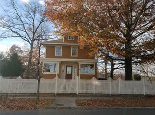 35 Alger Ave, Providence, RI 02907