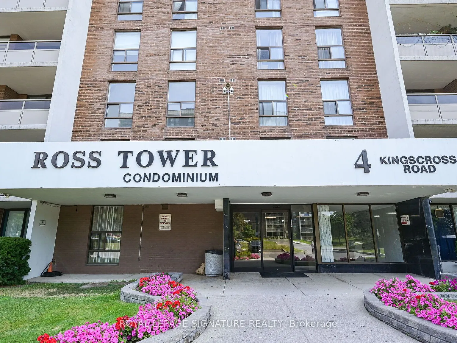 3 bed, $2,850 — Photo 2