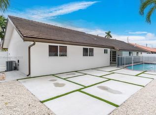 2140 SW 139th Ave, Miami, FL 33175