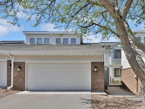 6861 W 82nd St, Bloomington, MN 55438