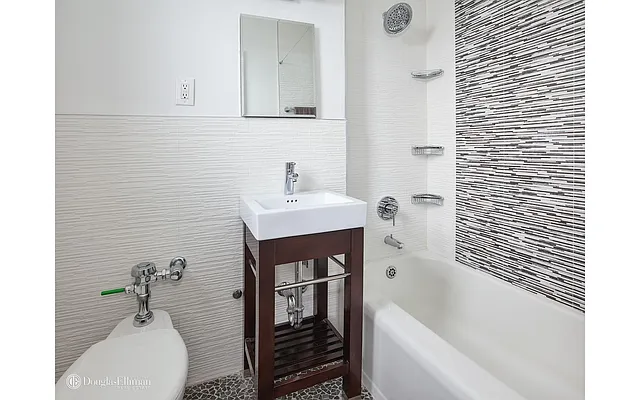 Sold by Douglas Elliman | media 19