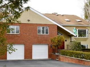 373 Columbus Ave, Valhalla, NY 10595