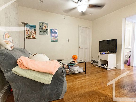 324 Saint Paul St. #4 Brookline Unit Photo 6