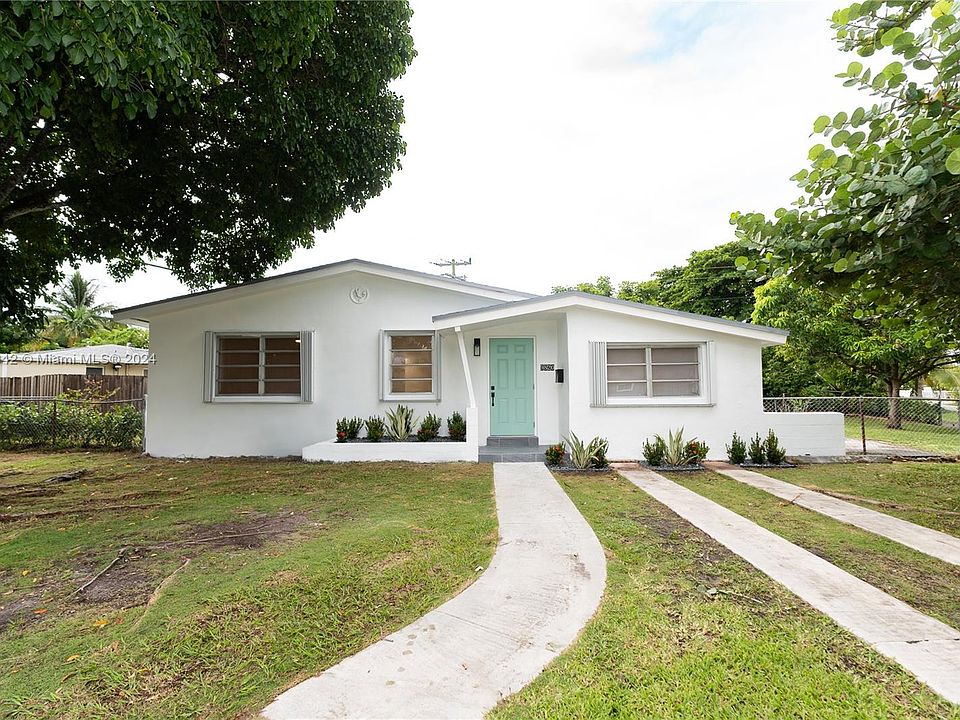 1st image of 9820 Jamaica Dr