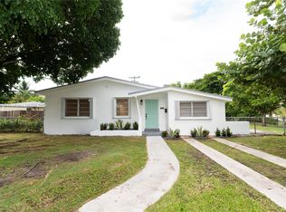 9820 Jamaica Dr, Cutler Bay, FL 33189