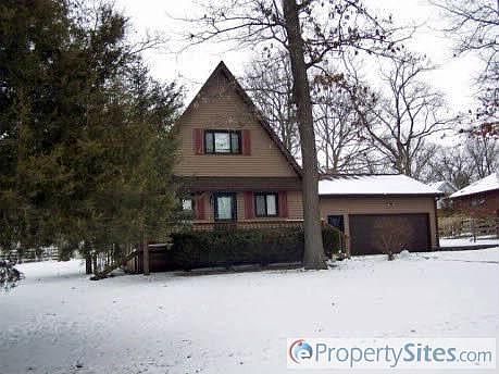 1st image of 3 Old Oaks Dr