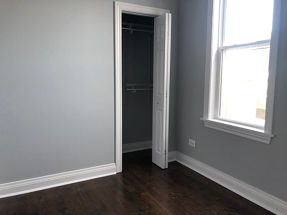 2nd image of 2020 S Washtenaw Ave APT 2R