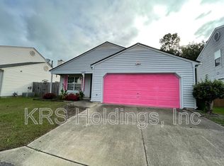 622 McLaw Dr, Newport News, VA 23608