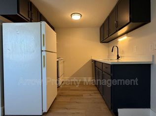 3619 N 60th St #30, Lincoln, NE 68507