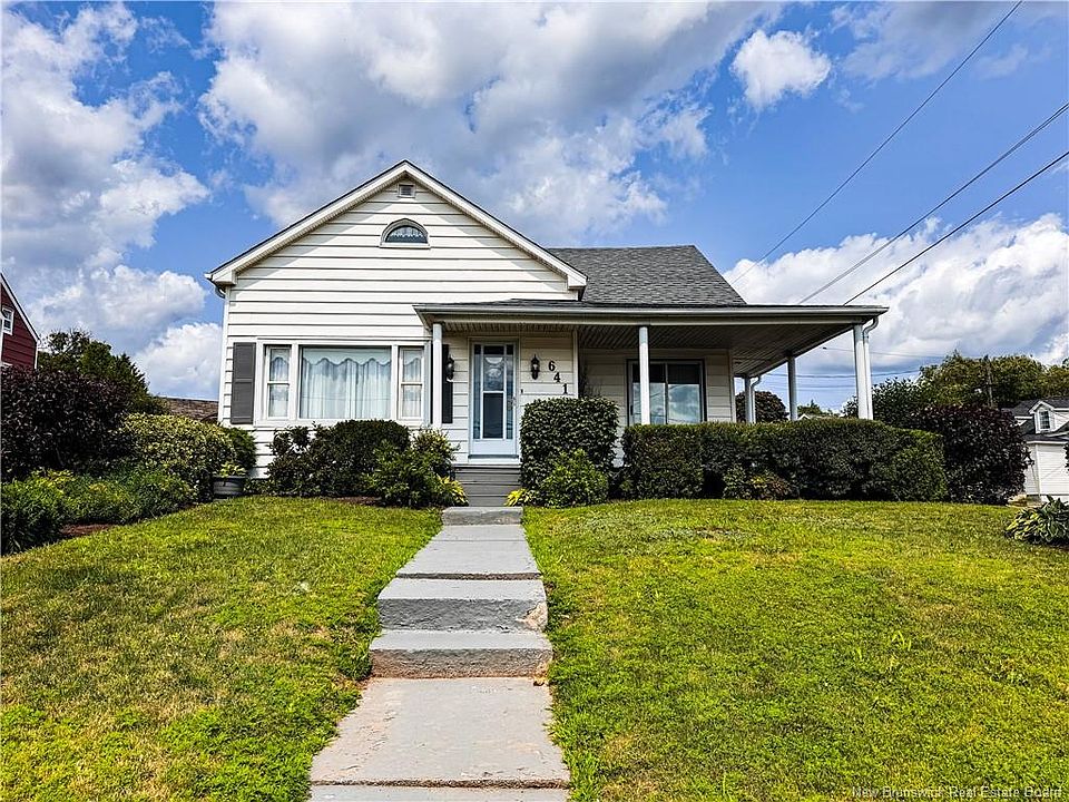 1st image of 641 Acadie Ave