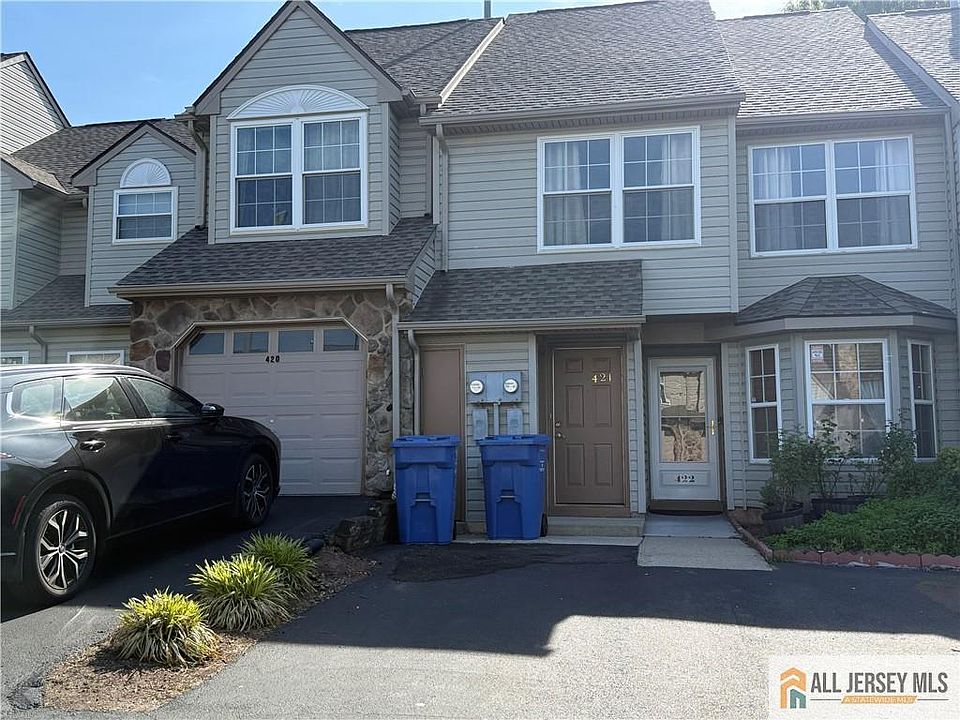 1st image of 421 Draco Rd