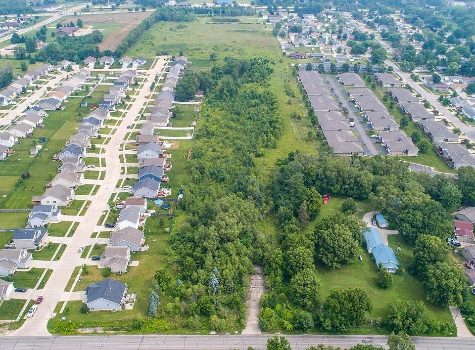 2nd image of Huntington Rd