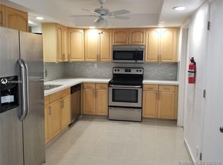 8605 NW 35th Ct APT D, Pompano Beach, FL 33065