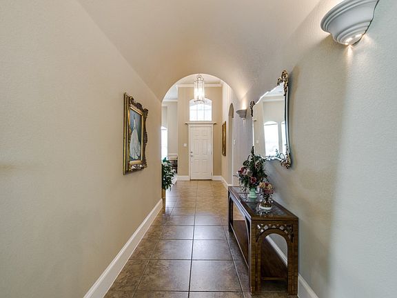 4th image of 3800 Cadet Ln