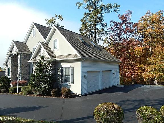 2nd image of 11382 Weatherstone Dr