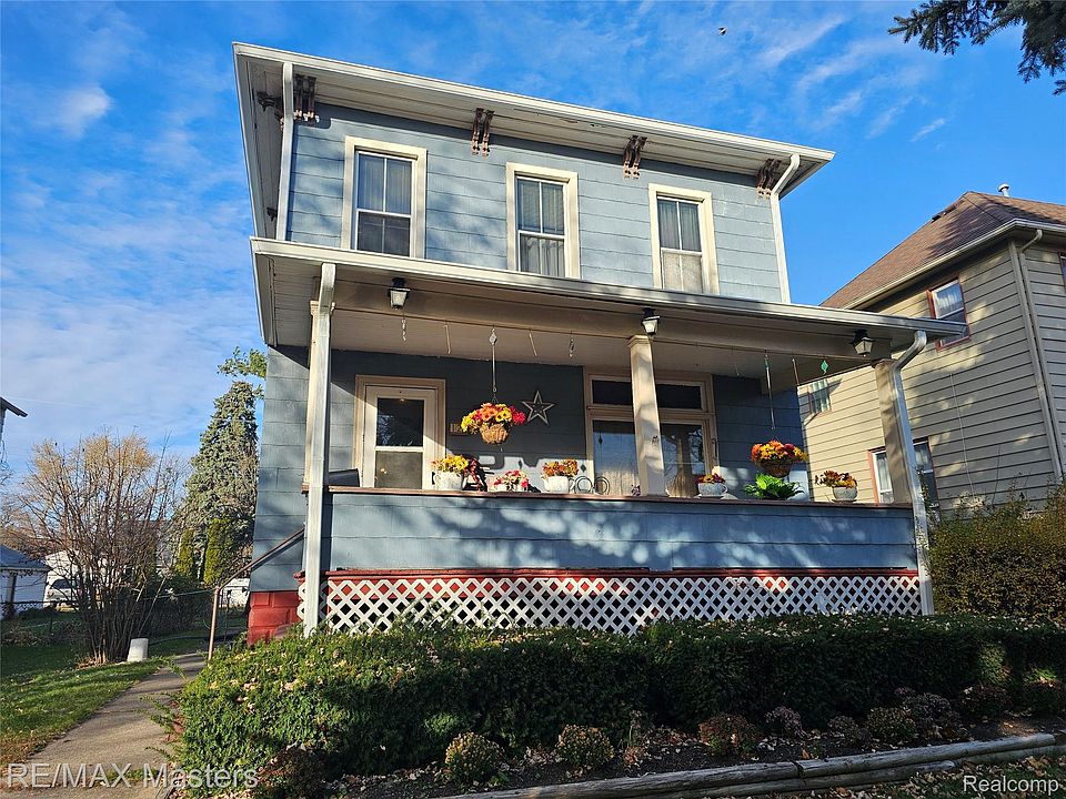 1st image of 126 Poplar St