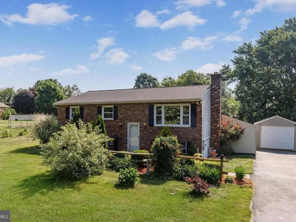 3500 Lawndale Rd E, Reisterstown, MD 21136