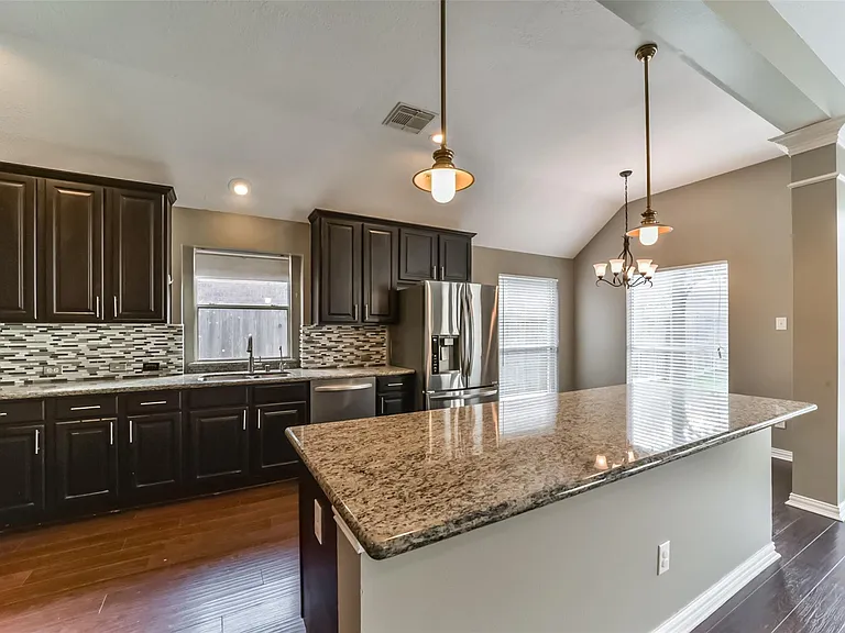 4822 Big Cedar Cir — Photo 10