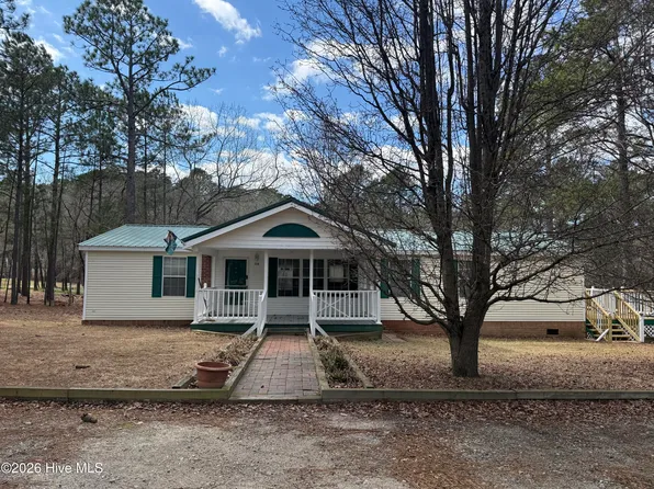 108 Richfield Court, Vass, NC 28394