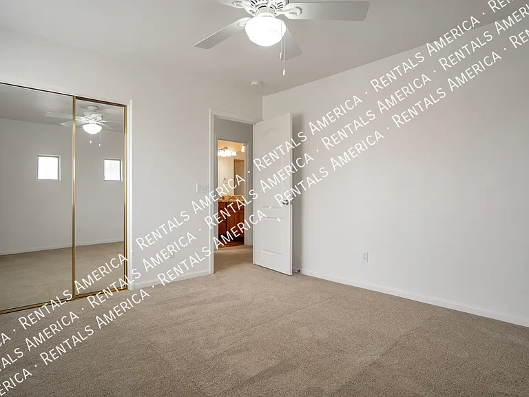 2631 S Leonard Pl — Photo 19