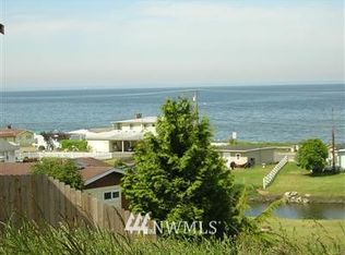 8 Wooldridge Ave, Blaine, WA 98230