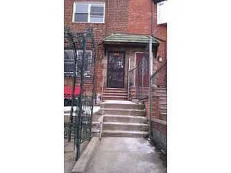 1736 Willoughby Avenue  image 1 of 5