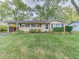 22W455 Arbor Ln, Glen Ellyn, IL