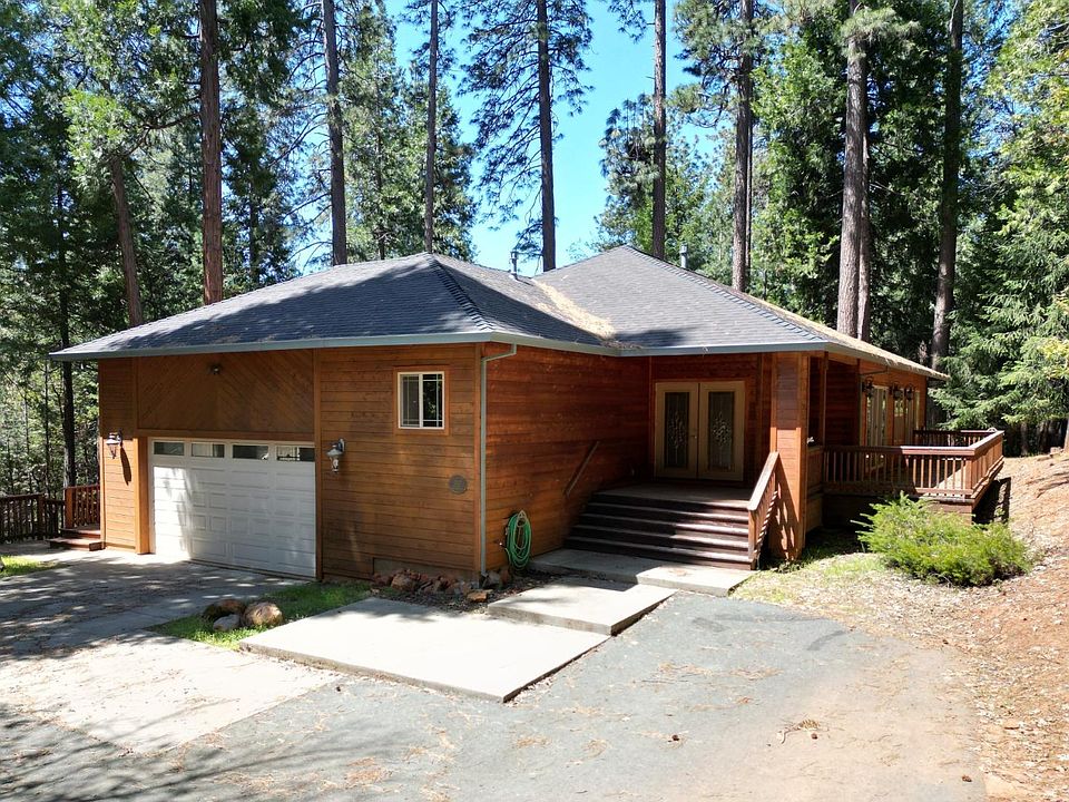 1st image of 17019 Pine Needle Dr
