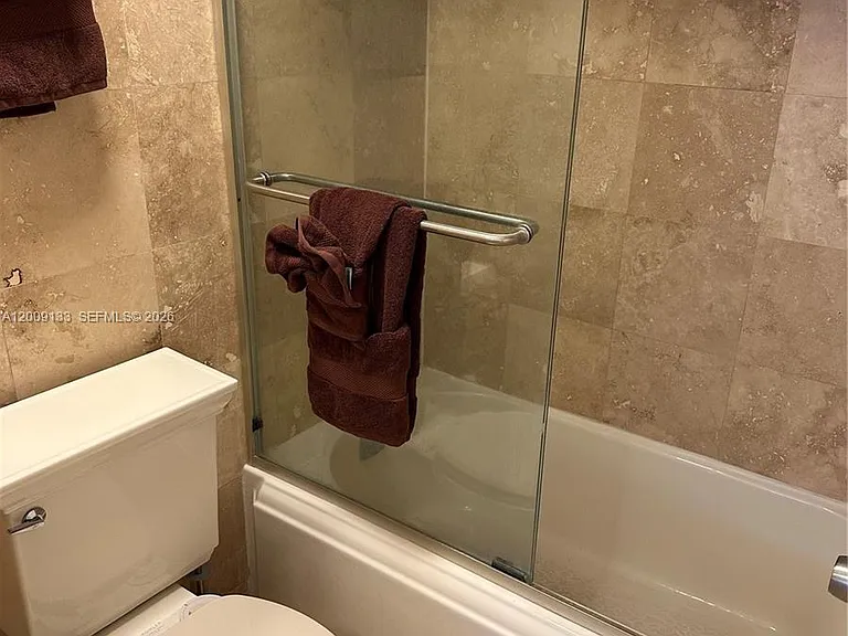 6039 Collins Ave #1510 — Photo 12