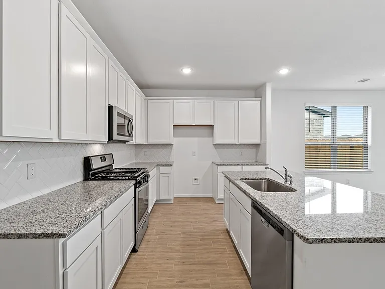 23018 Forebear Dr — Photo 6