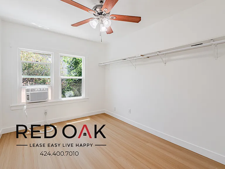 1559 N Hill Ave #7 — Photo 10