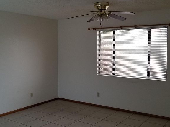 5th image of 690 Paseo Granada APT 4