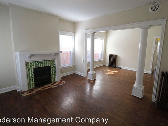 4th image of 2516 Holmes St APT 1S