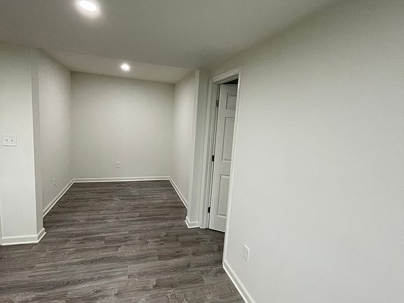 4th image of 1907 Capers Ave APT 11