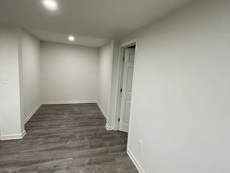 1907 Capers Ave #11 — Photo 4
