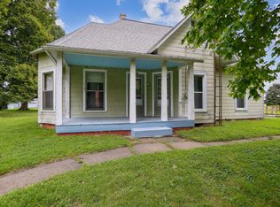 606 4th St, Ivesdale, IL