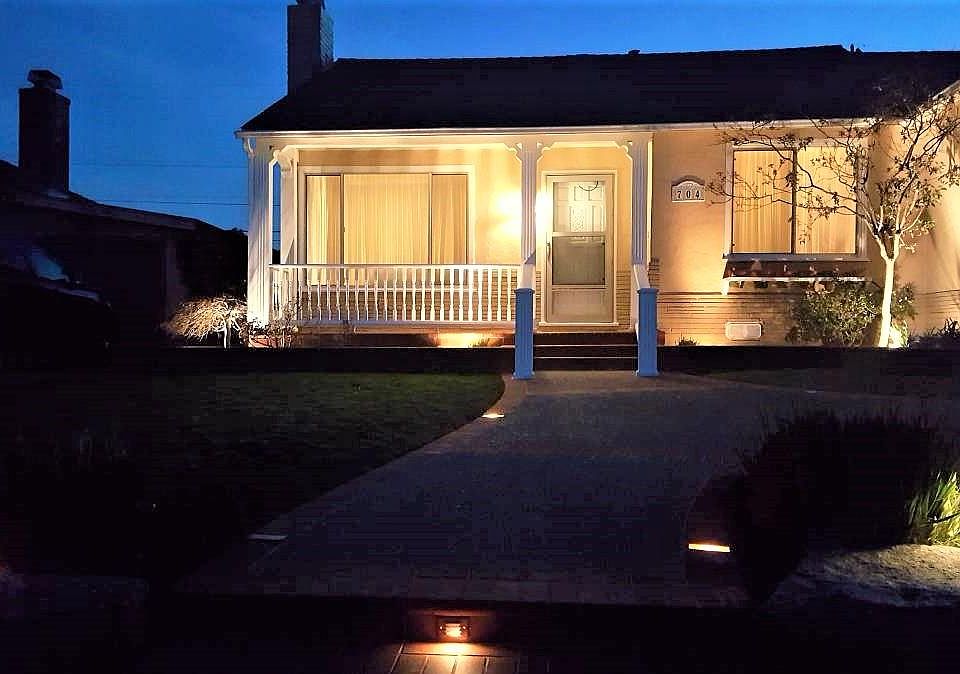 Attractive exterior lightings!!!