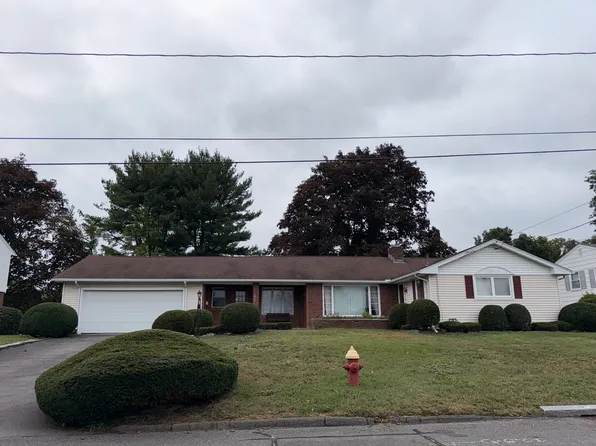 171 Huron Ave, Holyoke, MA 01040
