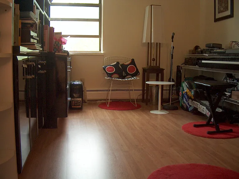 1150 Golden Cir #203 — Photo 7