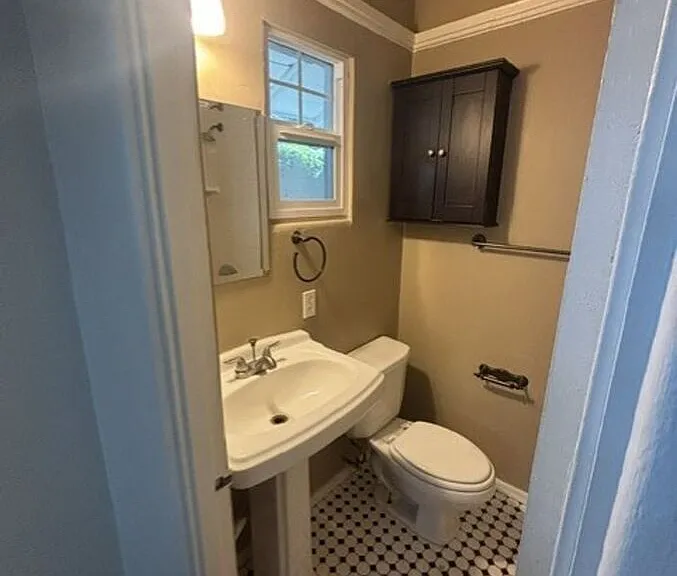 1505 N 15th Ave — Photo 8