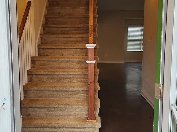 3rd image of 1701 Madison Crossing Ln