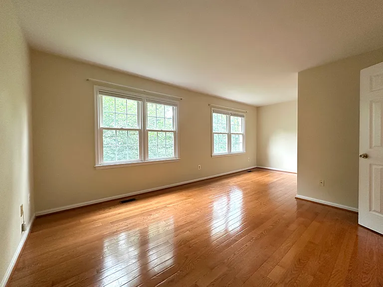 5127 Kenside Ct — Photo 24