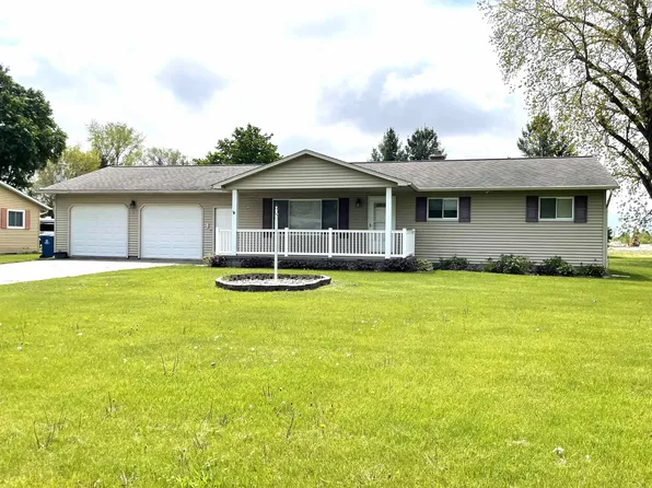 879 W Center Rd, Essexville, MI 48732