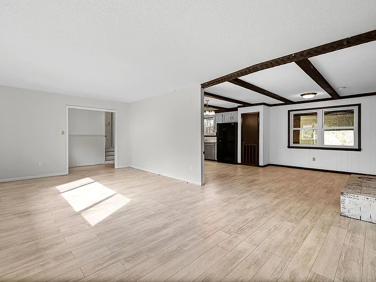 103 Millers Hill Rd — Photo 8