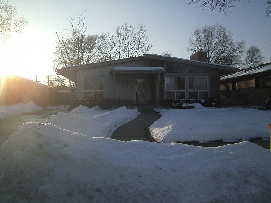 1st image of 24341 Morton Ave