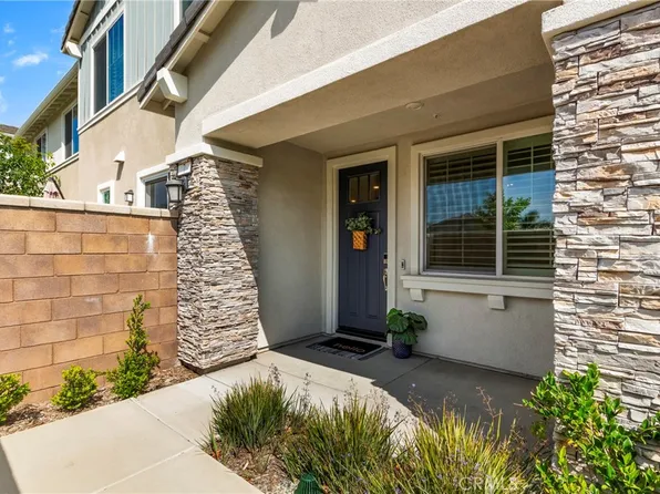 16621 Wyndham Ln #7, Fontana, CA 92336