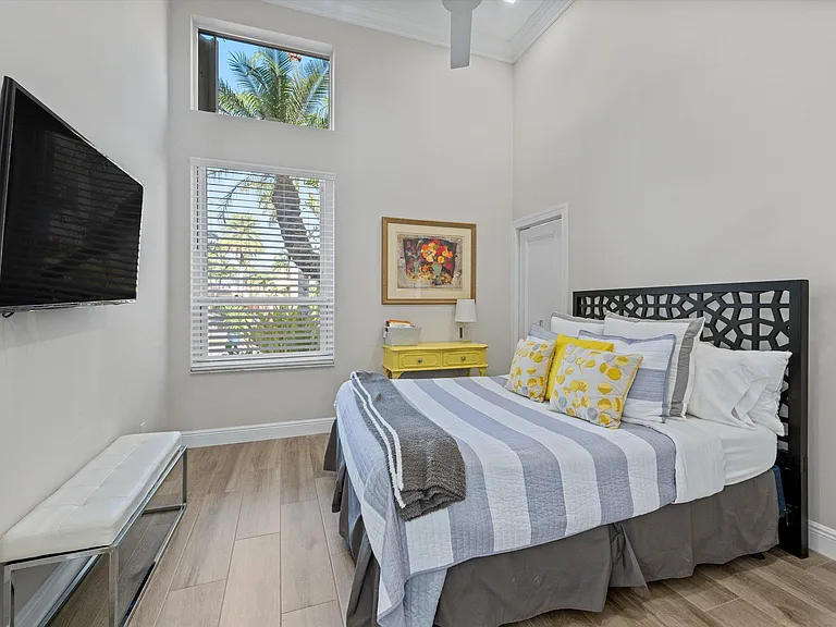 4841 Exeter Estate Ln — Photo 19