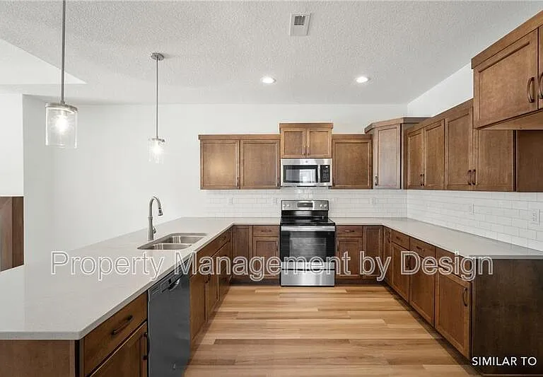 8951 Calpurnia Dr — Photo 5