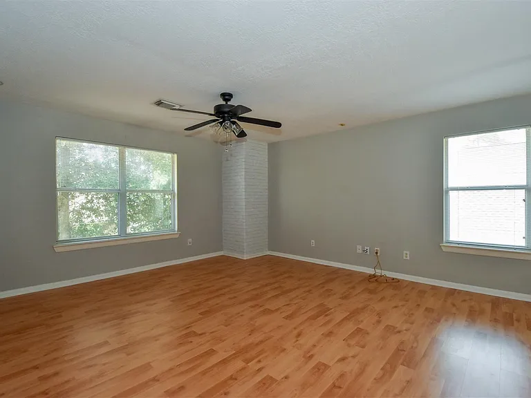 26986 Crown Haven Dr — Photo 16